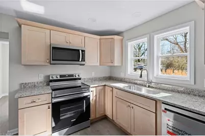 1217 Lakeview Heights Drive, High Point, NC 27265 - Photo 13