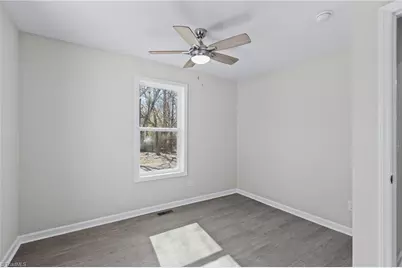 1217 Lakeview Heights Drive, High Point, NC 27265 - Photo 19