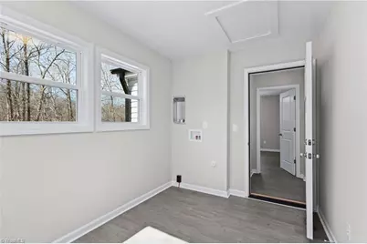 1217 Lakeview Heights Drive, High Point, NC 27265 - Photo 23