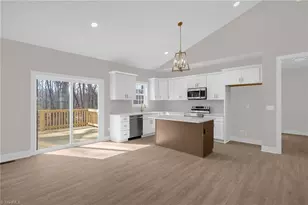 314 Lily Dr, Kernersville, NC 27284 - Photo 13