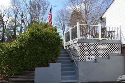 1930 Fairview Boulevard, Winston-Salem, NC 27127 - Photo 7