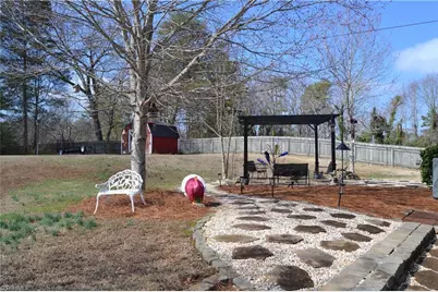 1930 Fairview Boulevard, Winston-Salem, NC 27127 - Photo 5