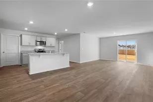 113 Beechwood Cir, Thomasville, NC 27360 - Photo 5