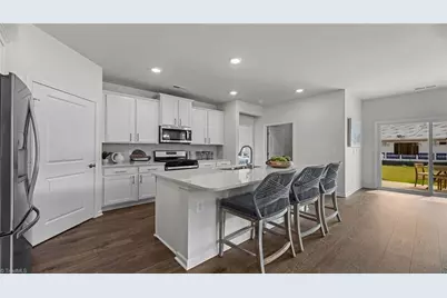 301 Sefton Drive, Jamestown, NC 27282 - Photo 5