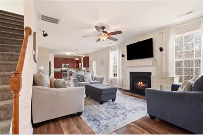 467 Mahogany Drive, Thomasville, NC 27360 - Photo 3