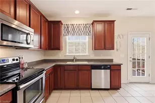 467 Mahogany Dr, Thomasville, NC 27360 - Photo 15