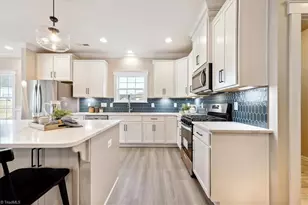 1122 Nantucket Dr, Mebane, NC 27302 - Photo 7