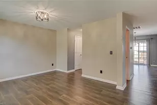 3971 Foliage Dr, Winston-Salem, NC 27101 - Photo 5