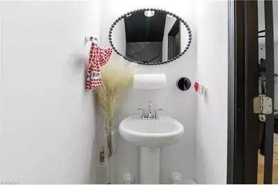 2462 Dukes Hollow Court, High Point, NC 27265 - Photo 11