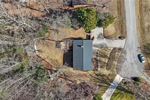 238 Holly Pine St, North Wilkesboro, NC 28659 - Photo 31