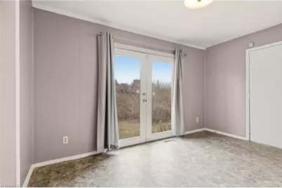 1031 Shea Court, Winston-Salem, NC 27107 - Photo 7