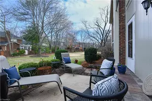 4 Fountain Manor Dr, Greensboro, NC 27405 - Photo 25