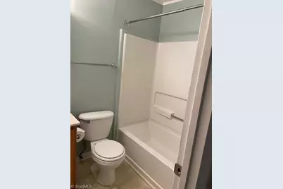 4 Shepherd Lane #4D, Chapel Hill, NC 27514 - Photo 7