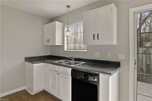 2438 Stratford Lake Rd, Winston-Salem, NC 27103 - Photo 11