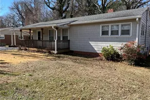 500 Pontiac Dr, Thomasville, NC 27360 - Photo 1