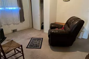 500 Pontiac Dr, Thomasville, NC 27360 - Photo 5