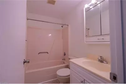 155 Turnwood Lane, Winston-Salem, NC 27104 - Photo 15