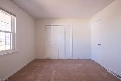 155 Turnwood Lane, Winston-Salem, NC 27104 - Photo 17