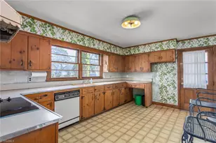 1208 Cleburne St, Greensboro, NC 27408 - Photo 13