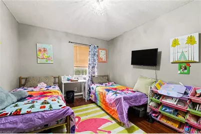 5705 Bramblegate Road, Greensboro, NC 27409 - Photo 19