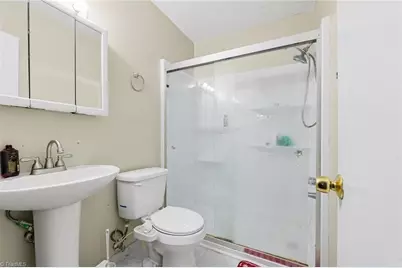 5705 Bramblegate Road, Greensboro, NC 27409 - Photo 13