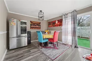 5705 Bramblegate Rd, Greensboro, NC 27409 - Photo 7