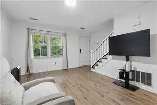 656 Rock Garden Cir, Winston-Salem, NC 27104 - Photo 3