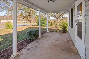 9589 NC-268, Elkin, NC 28621 - Photo 27