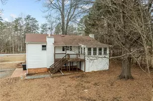 1335 Lynndale Dr, Winston-Salem, NC 27106 - Photo 37