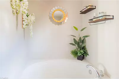 701 Diana Drive, Thomasville, NC 27360 - Photo 27