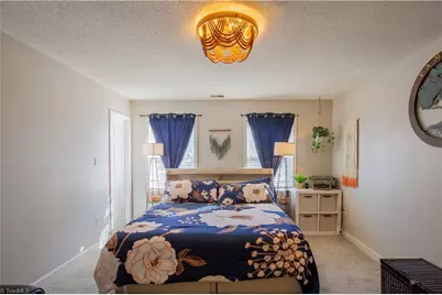 701 Diana Drive, Thomasville, NC 27360 - Photo 3