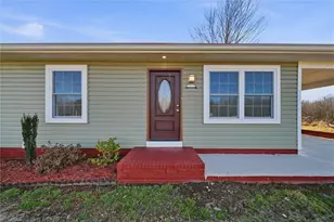 2013 Liberty Church Rd, Yadkinville, NC 27055 - Photo 3