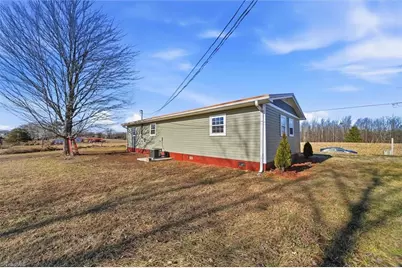 2013 Liberty Church Road, Yadkinville, NC 27055 - Photo 25
