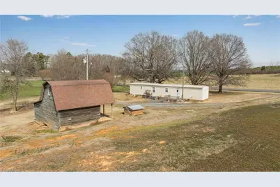 5750 New Hope Road, Denton, NC 27239 - Photo 47