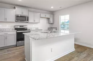 3006 Middle Creek Ln, Greensboro, NC 27405 - Photo 11