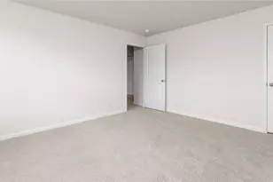 3006 Middle Creek Ln, Greensboro, NC 27405 - Photo 21