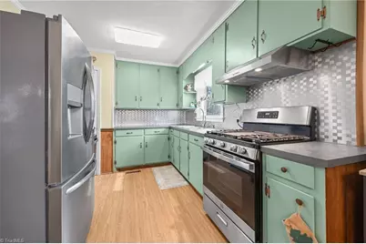 289 Vfw Road, Reidsville, NC 27320 - Photo 7