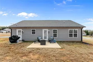 237 Kenlon Ct, Madison, NC 27025 - Photo 25