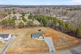 237 Kenlon Ct, Madison, NC 27025 - Photo 31