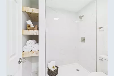 2305 Kery Drive, Greensboro, NC 27408 - Photo 25