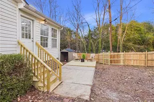 2305 Kery Dr, Greensboro, NC 27408 - Photo 7