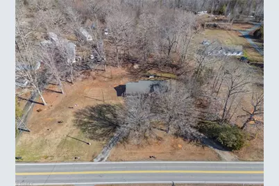 5513 Nc Highway 700, Eden, NC 27288 - Photo 13