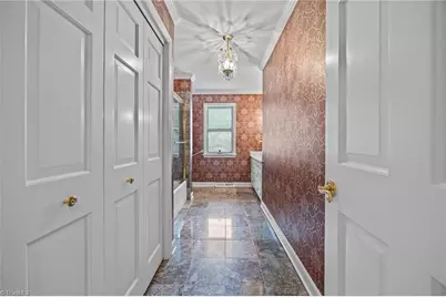 1122 Kensington Drive, High Point, NC 27262 - Photo 21