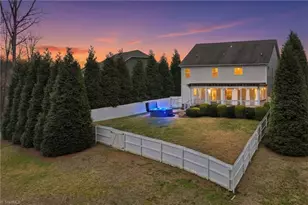 5820 Griffin Village Ct, Greensboro, NC 27455 - Photo 43