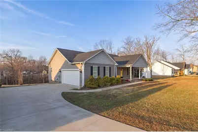 572 Anderson Road, Eden, NC 27288 - Photo 5