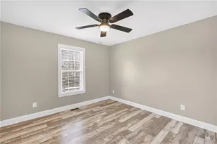 572 Anderson Rd, Eden, NC 27288 - Photo 21