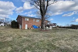 927 Shingle Gap Rd, Purlear, NC 28665 - Photo 15