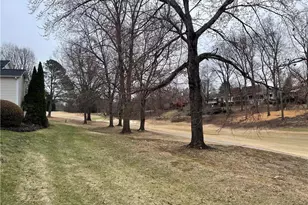 3715 Cardinal Downs Dr, Greensboro, NC 27410 - Photo 5