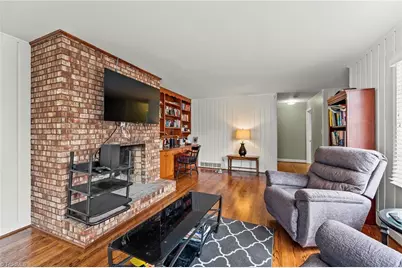 2750 Maplewood Avenue, Winston-Salem, NC 27103 - Photo 5