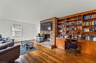 2750 Maplewood Ave, Winston-Salem, NC 27103 - Photo 3